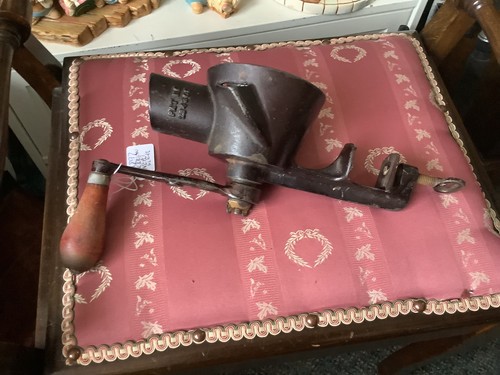 Antique british made spong - made,