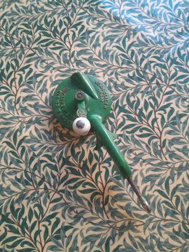 Vintage spongs cast steel - cast, bean