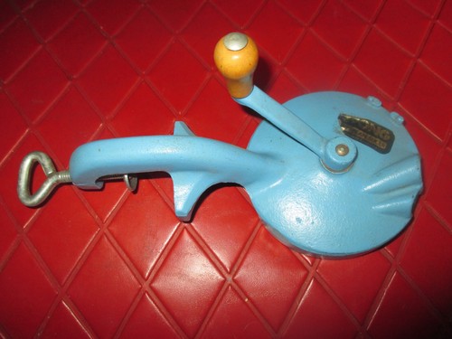 Spong vintage blue - cast, iron
